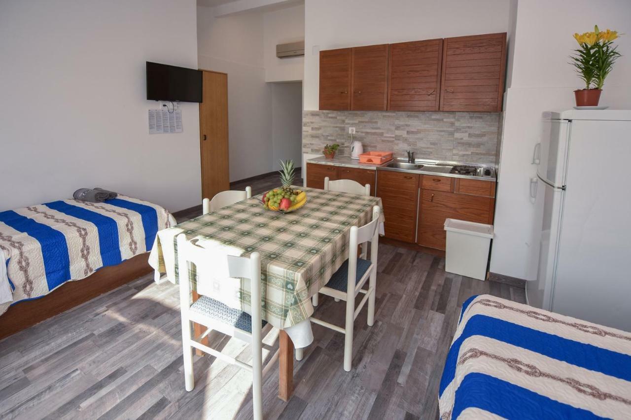 Val Apartmani, סטארה נובליה מראה חיצוני תמונה