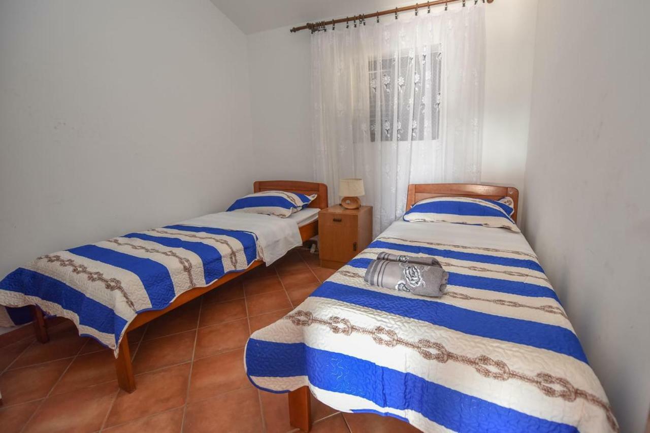 Val Apartmani, סטארה נובליה מראה חיצוני תמונה